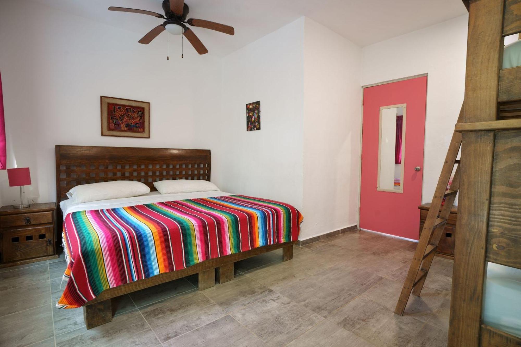 Casa De Colores Playa del Carmen Luaran gambar